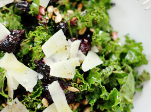 Roasted Blueberry & Kale Salad