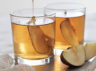Honey Bourbon Apple Cider Cocktail